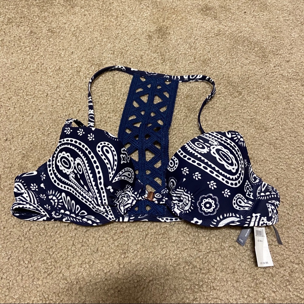 NWT paisley bikini top